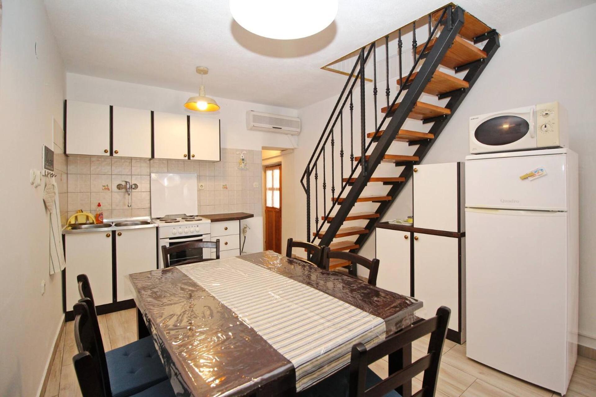 Apartment Fantov Old Town Residence Baska  Ngoại thất bức ảnh